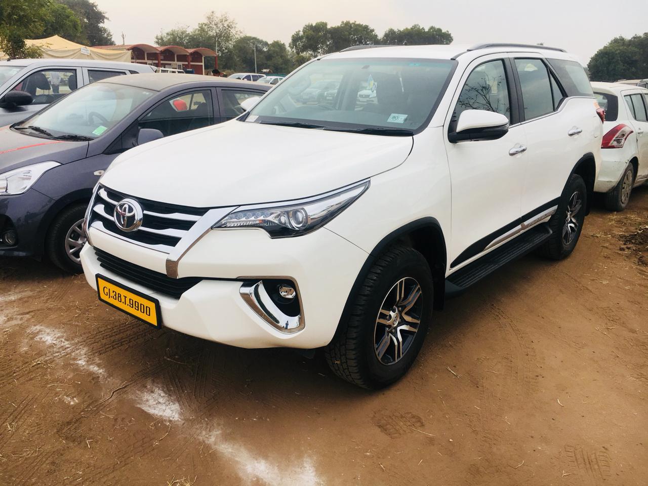 events car rental in baroda