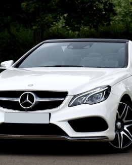 volovo car rental in baroda