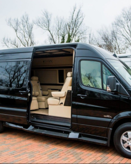 volovo car rental in ahmedabad